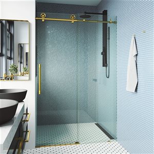 Porte de douche coulissante sans cadre Elan Cass Aerodynamic de VIGO 44 à 48 po x 76 po or brossé mat