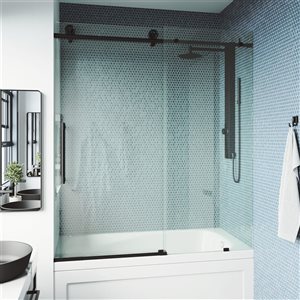 Porte de bain sans cadre et coulissante Cass de VIGO en noir mat 60 po x 66 po