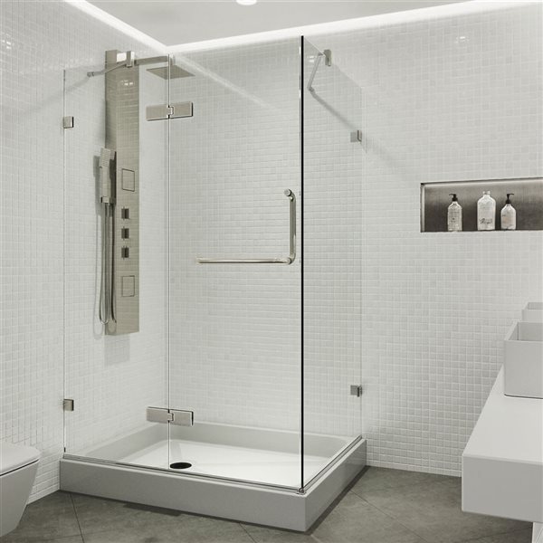 Cabine de douche à charnières sans cadre Monteray de VIGO 32 po L x 40 po l x 79 po H nickel brossé