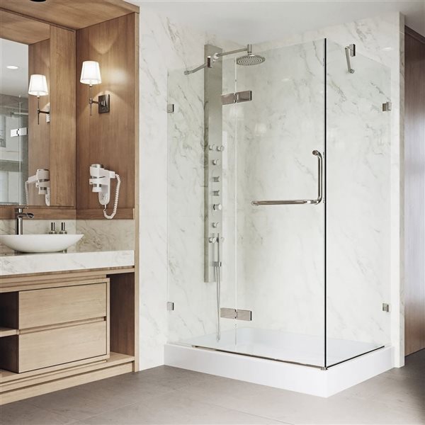 Cabine de douche à charnières sans cadre Monteray de VIGO 32 po L x 40 po l x 79 po H nickel brossé