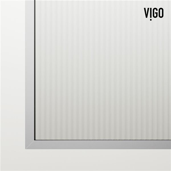 Paroi de douche fixe encadrée Meridian de VIGO 34 po x 74 po en chrome avec verre cannelé