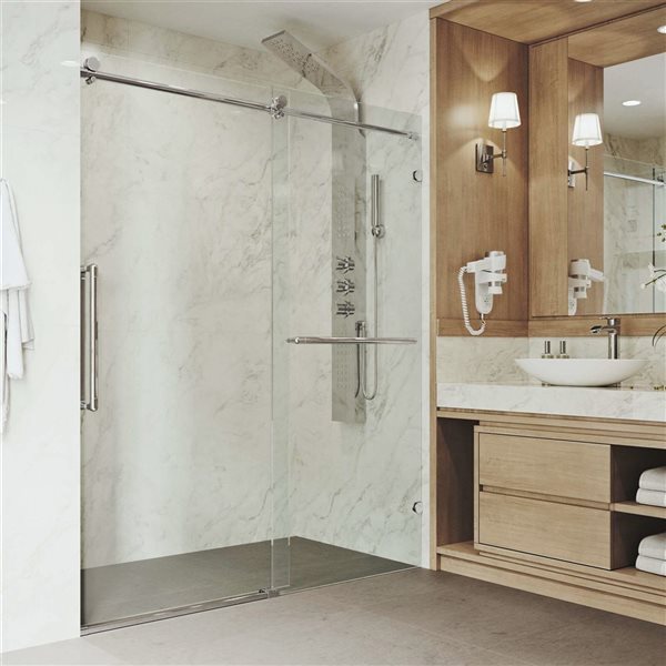 Porte de douche coulissante sans cadre Ferrarapar VIGO chrome avec verre transparent et poignée 72 à 73 x 74 po