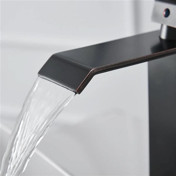 BWE Single Hole Single Handle Bathroom Vessel Sink Faucet with Drain Assembly in Oil Rubbed Bronze