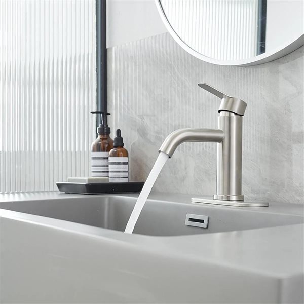 BWE Single Hole Single-Handle Bathroom Faucet in Brushed Nickel