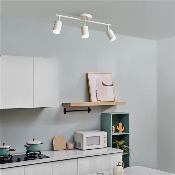 Globe Electric 21-in 3-Light Track Lighting with Pivoting Shades - Matte White