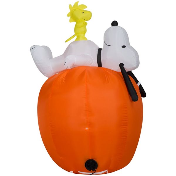 Gonflable d’Halloween avec lumières DEL de Gemmy 54 po h. Snoopy et Woodstock sur citrouille-lanterne