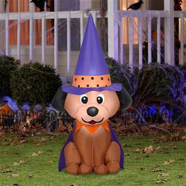 Gonflable d’Halloween avec lumières DEL de Gemmy 48 po h. chien avec chapeau de sorcière