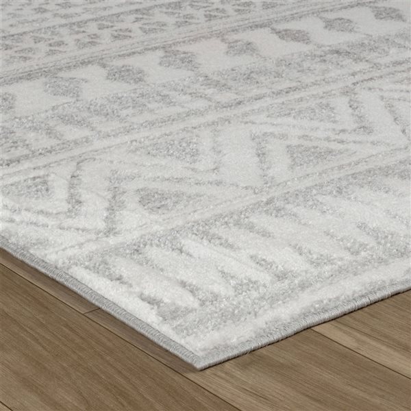 Tapis décoratif d'intérieur Cadence de Rug Branch 8 x 10 pi crème gris à motif tribal