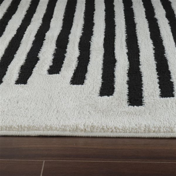 Tapis décoratif d'intérieur Domus de Rug Branch 8 x 10 pi noir crème contemporain à motif de rayures