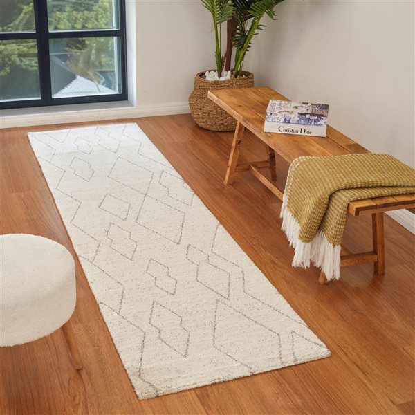 Rug Branch Casa 2 x 8-ft Beige Cream Modern Abstract Tribal Geometric Pattern Indoor Runner Rug