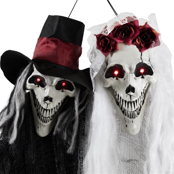 Northlight 47-in Lighted Vampire Couple with Sound