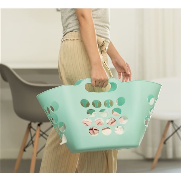 Basicwise Green Square Flexible Plastic Carry Laundry Baskets with Side Handles - Set of 3