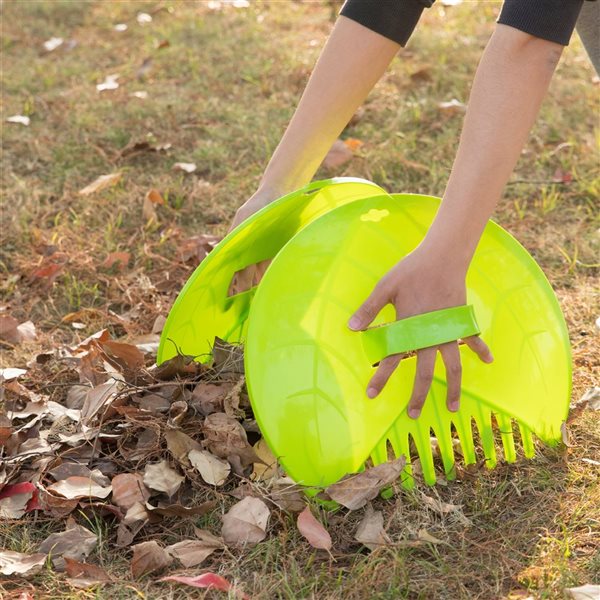 Gardenised All Purpose Aluminum Garden Cart and Leaf Collector with Bonus Hand Leaf Rakes