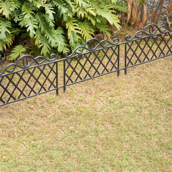 Gardenised 3-Piece Plastic Garden Edging Border Fence Panels for Flower Bed Barrier