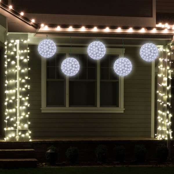 Northlight 7.5-in LED Lighted Starlight Sphere Hanging Outdoor Christmas Decoration - Pure White Lights