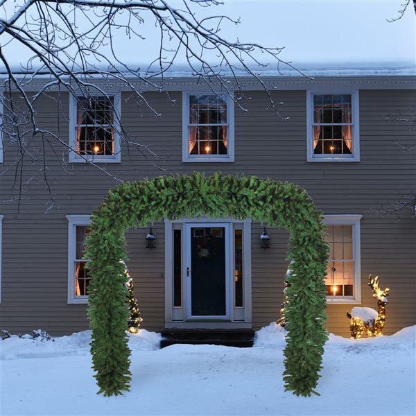 Northlight 9 x 8-ft Pine Artificial Commercial Christmas Archway - Unlit