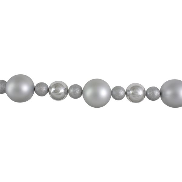 Northlight 6-ft Shatterproof Ball 3-Finish Silver Splendor Christmas Garland