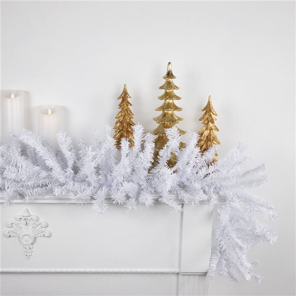 Northlight 9-ft x 14-in White Canadian Pine Artificial Christmas Garland  Unlit