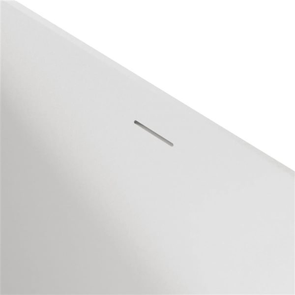 A&E Bath and Shower Hadiya 30 W x 56-in L Black/White Acrylic Oval Centre Drain Freestanding Soaking Bathtub