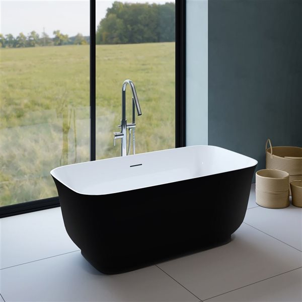 Baignoire autoportante rectangle Mina de A&E Bath & Shower 30 l. x 59 po L. en acrylique noir