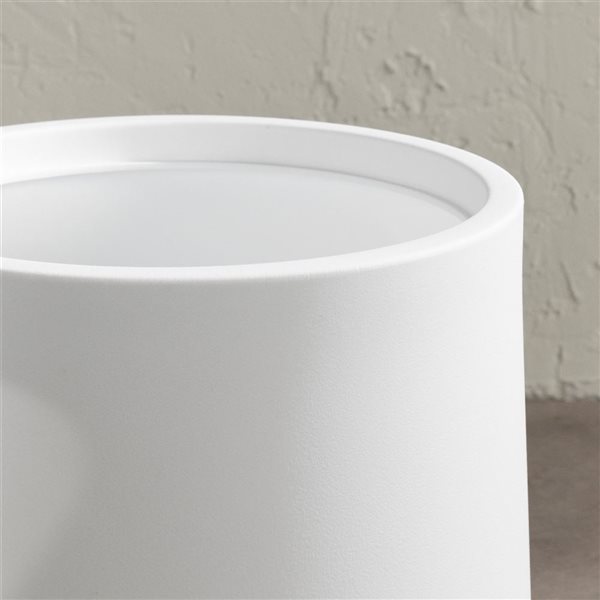 South Shore Dalya 19 1/2-in H White Plastic Round Pot Holder