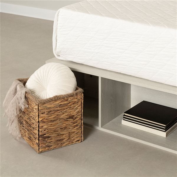 South Shore Prairie Winter Oak Queen Bed with Integrated Storage and Baskets