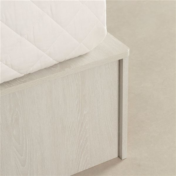 South Shore Prairie Winter Oak Queen Bed with Integrated Storage and Baskets