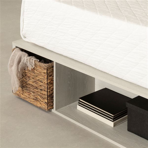 South Shore Prairie Winter Oak Queen Bed with Integrated Storage and Baskets