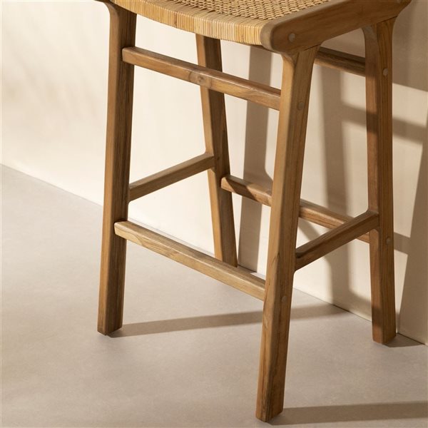 South Shore Agave Natural Teak 5-Piece Bistro Table and Rattan Seat Backless Barstools Set