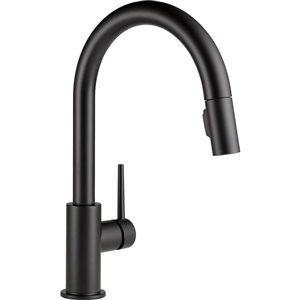 DELTA Trinsic Single Handle Pull-Down Kitchen Faucet - Matte Black