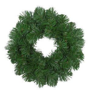 Northlight Unlit Deluxe Windsor Pine Artificial Christmas Wreath - 10-in