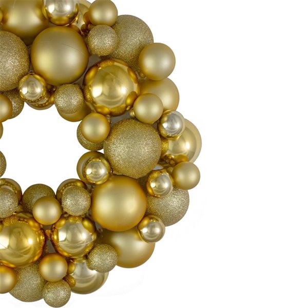 Northlight 13-in Vegas Gold 3-Finish Shatterproof Ball Christmas Wreath