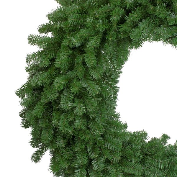 Northlight 48-in Deluxe Windsor Pine Artificial Christmas Wreath - Unlit