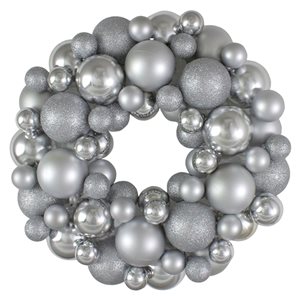 Northlight 13-in Silver Splendor 3-Finish Shatterproof Ball Christmas Wreath