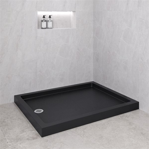 Bac de douche en coin acrylique Streamline rectangle 48 x 36 po noir brillant drain à gauche, drain ABS inclus