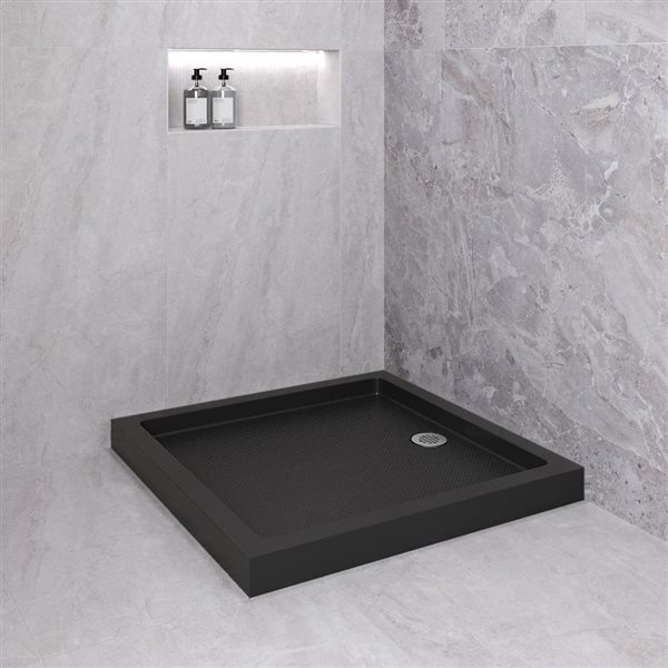 Bac de douche acrylique en coin Streamline 36 x 36 po noir brillant, drain ABS à droite inclus