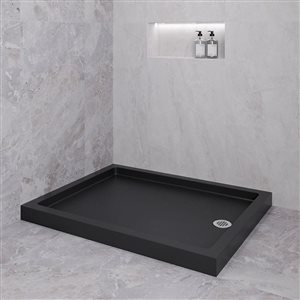 Bac de douche en coin acrylique Streamline 48 x 36 po noir brillant drain à droite, drain ABS inclus