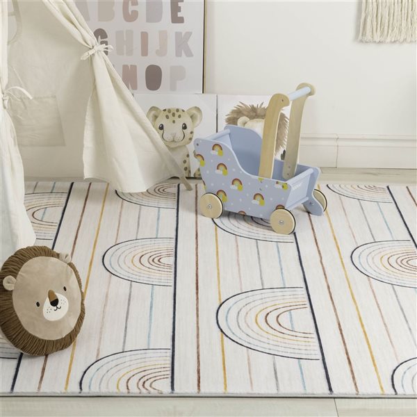 Tapis d'intérieur doux pour enfants Soft Steps Playtime par Rug Branch, 4 x 6 po, rayures colorées, arc-en-ciel, bleu, rose