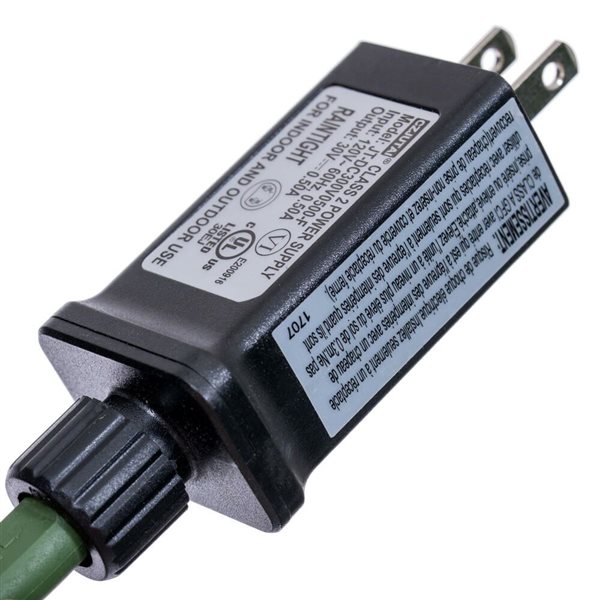 Vickerman 7.5-ft x 58-in Frosted Albany Spruce Artificial Pre-Lit Christmas Tree, Colour Changing Lights