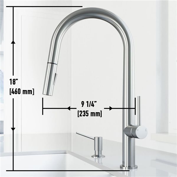 VIGO Greenwich One-Handle Pull-Down Sprayer Kitchen Faucet with Braddock Soap Dispenser - Stainless Steel
