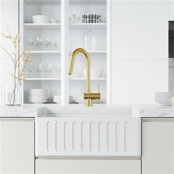 VIGO Gramercy One-Handle Pull-Down Sprayer Kitchen Faucet and Touchless Sensor - Matte Brushed Gold