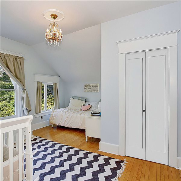 Garson  24-in x 80-in x 1 3/8-in White Primed 1-Panel Bi-Fold Solid Core Shaker Style