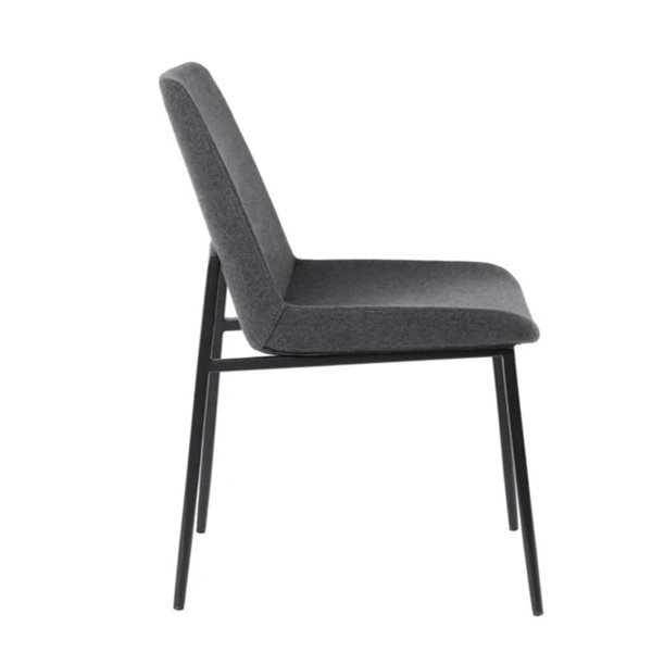 Chaise Bassilly par TAKE ME HOME couleur graphite