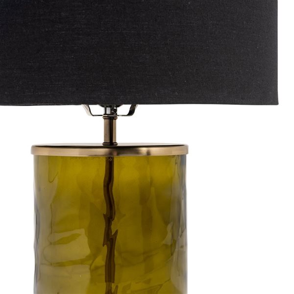 Lampe de table Klara de Gild Design House 22 po en verre vert