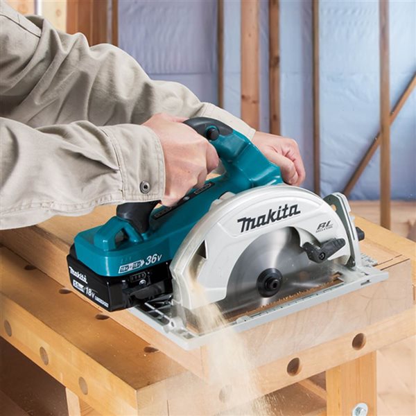 Makita 36V(18Vx2) LXT Brushless 7-1/4-in Circular Saw, 5.0Ah