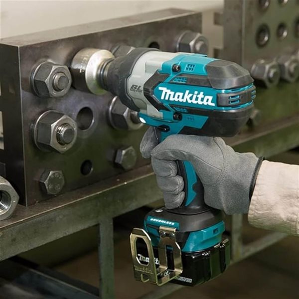 Makita 18V LXT Brushless 3/4-in High Torque Impact Wrench, Tool Only