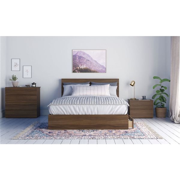 Nexera Bombay 4-Piece Walnut Contemporary Queen Bedroom Set