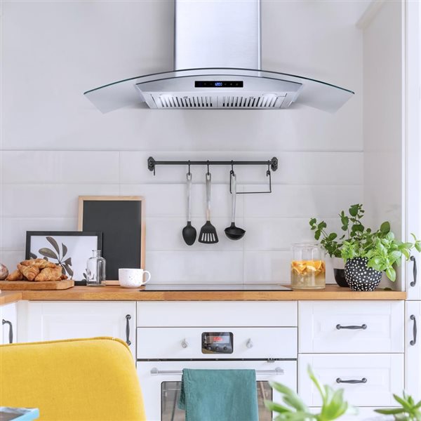 Hotte de cuisine Cosmo murale sans conduit de 36 po acier inoxydable commandes Soft Touch, LED et kit de filtre à charbon