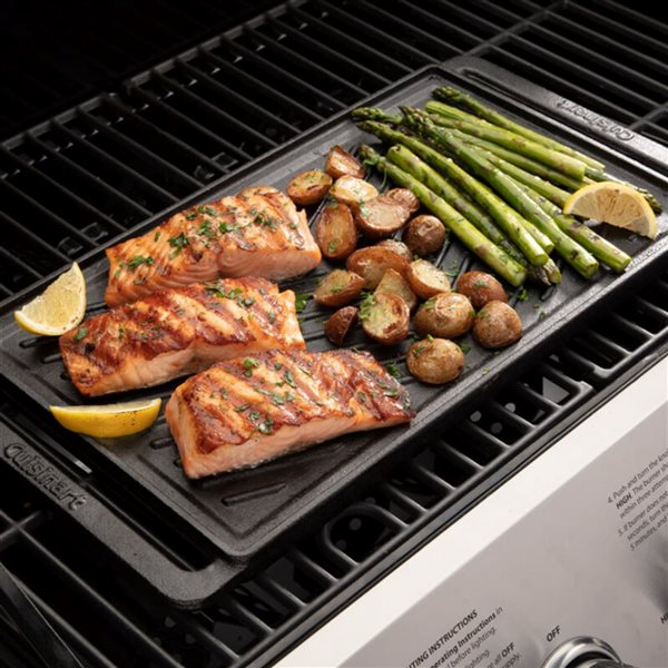 Cuisinart 19 x 9.75-in Reversible Cast Iron Grill and Griddle