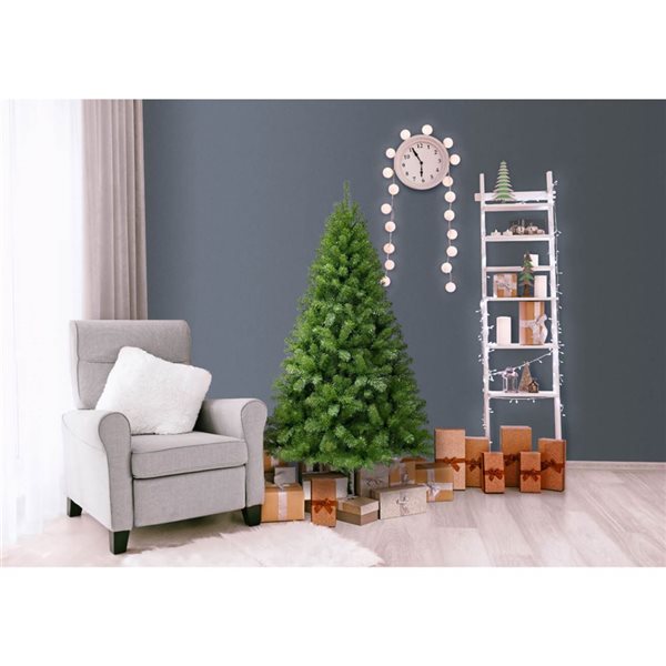 Puleo 6.5-ft Dixon Pine Artificial Christmas Tree w/ 700 Tips